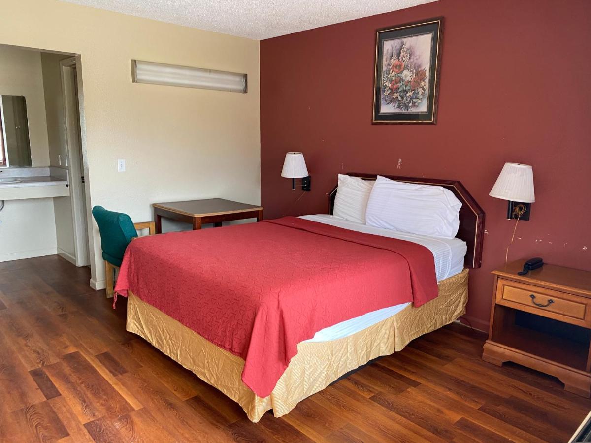 Budget Inn Dothan Exterior photo